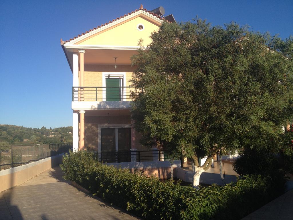 Niso Villas Yírion Buitenkant foto