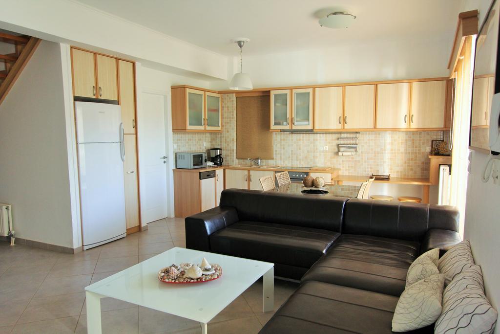 Niso Villas Yírion Buitenkant foto